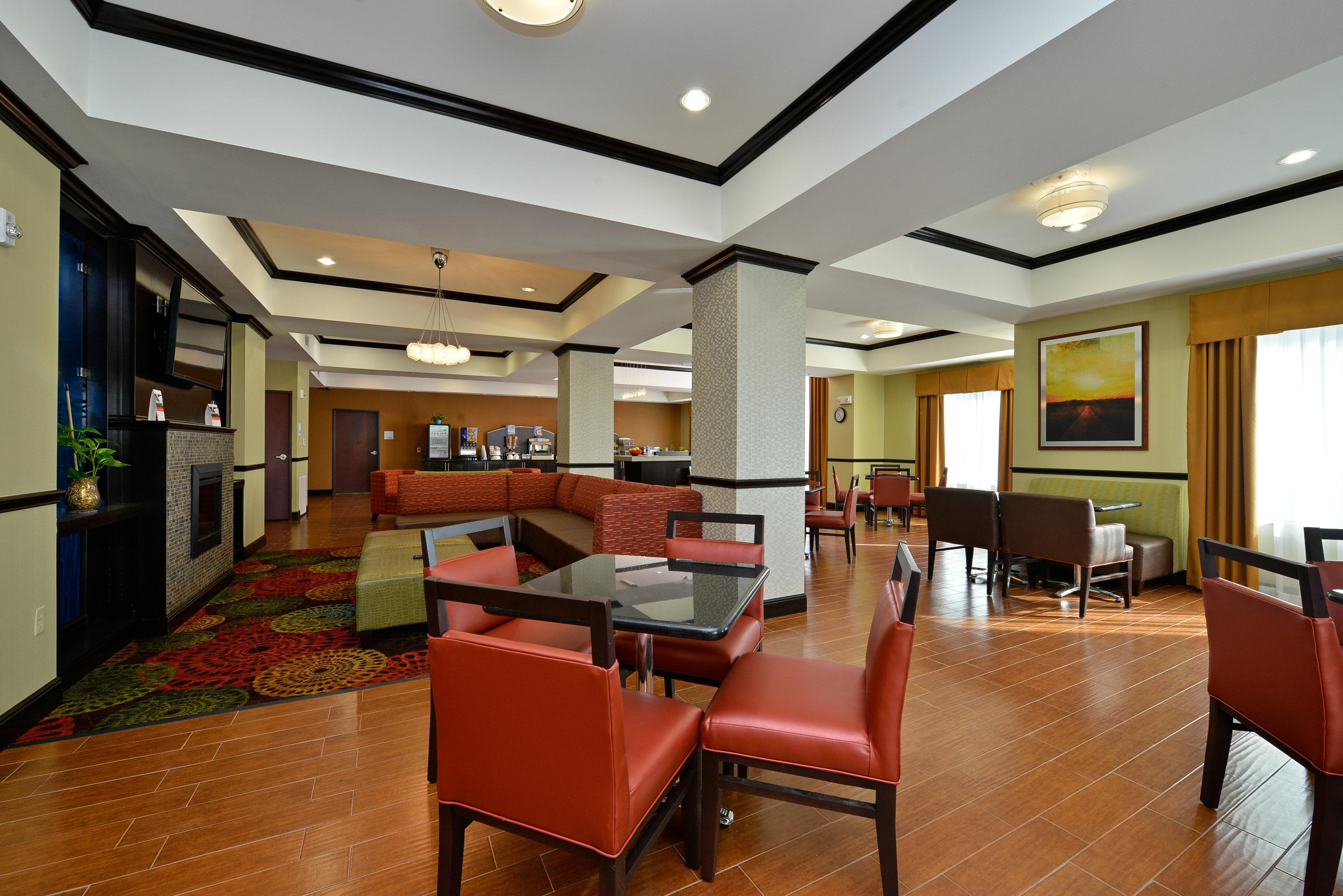 Holiday Inn Express Alva By Ihg Ngoại thất bức ảnh