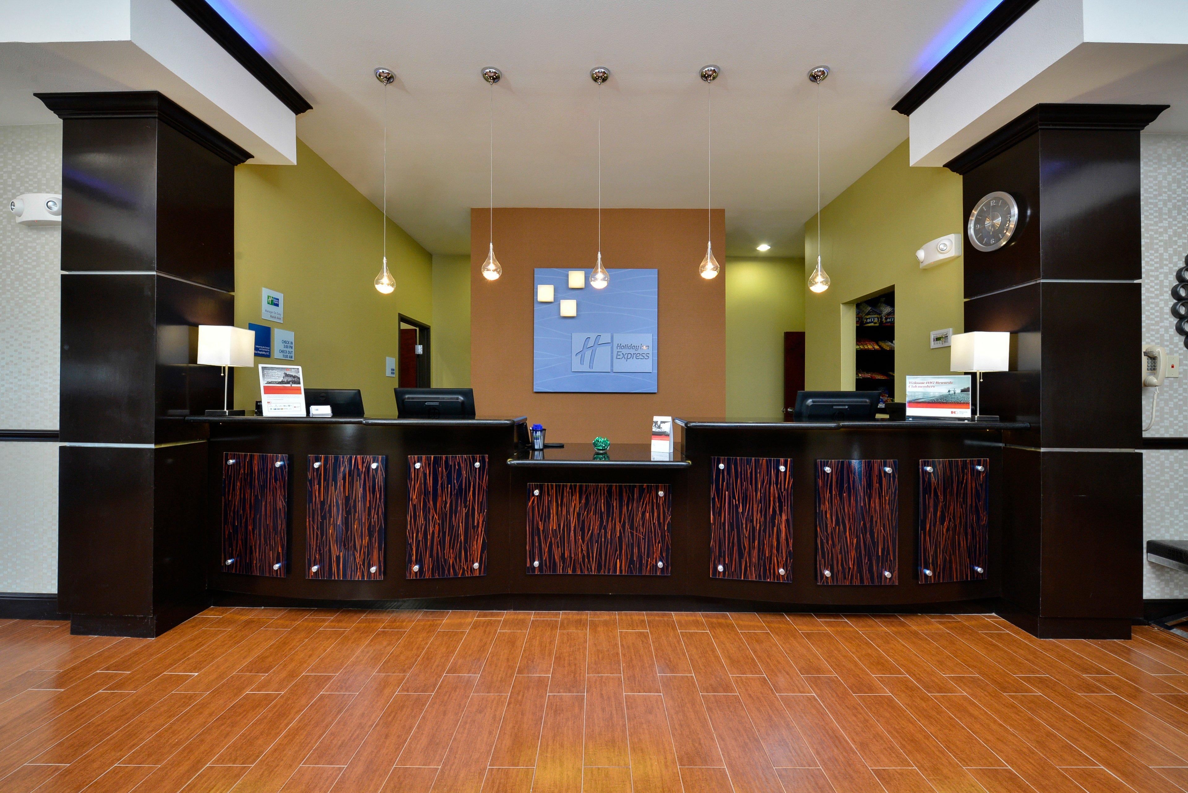 Holiday Inn Express Alva By Ihg Ngoại thất bức ảnh